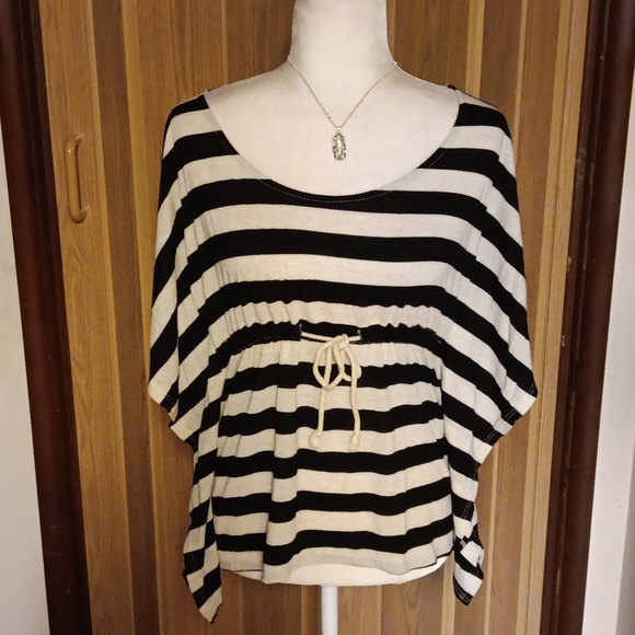 CRIS & CAROL STRIPED LACE TOP - Picture 1 of 6